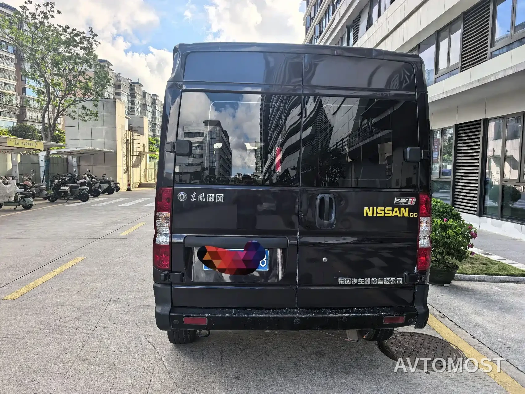 Dongfeng Yufeng 2021 Model 2.3T FWD Logistics Vehicle Short Wheelbase Medium Roof 5-9 Seats China VI M9T — фото 2