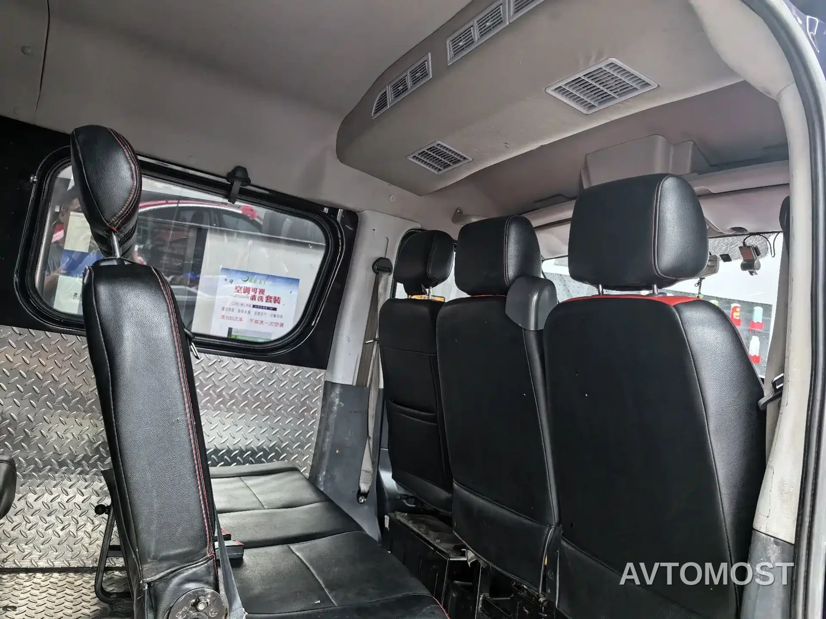 Dongfeng Yufeng 2021 Model 2.3T FWD Logistics Vehicle Short Wheelbase Medium Roof 5-9 Seats China VI M9T — фото 10