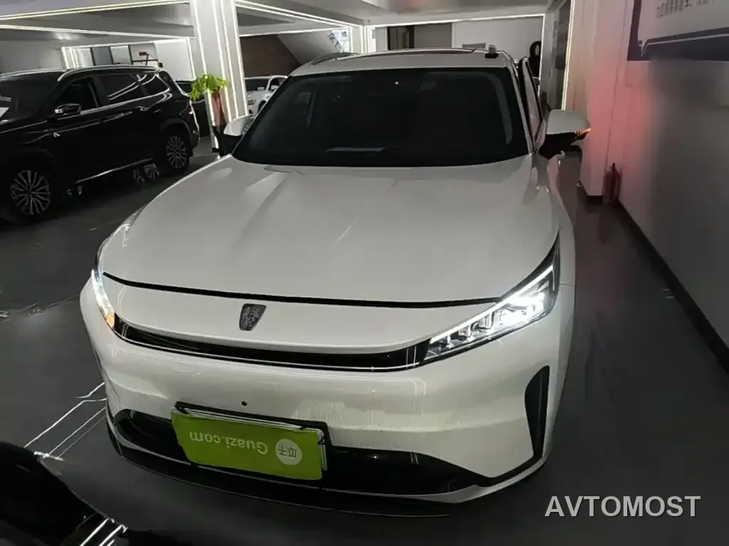 Roewe D5X DMH 2024 135 Flagship Edition — фото 3