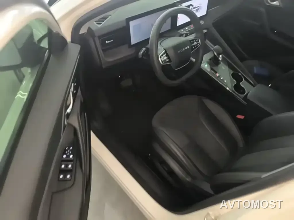 Roewe D5X DMH 2024 135 Flagship Edition — фото 18
