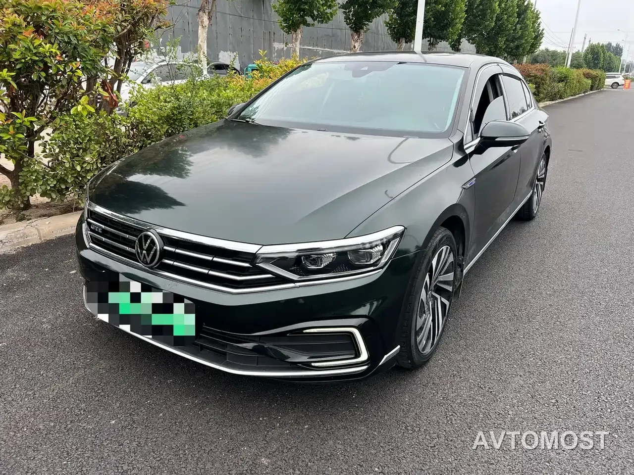 Volkswagen Magotan GTE Plug-in Hybrid 2020 GTE Premium Model — фото 3