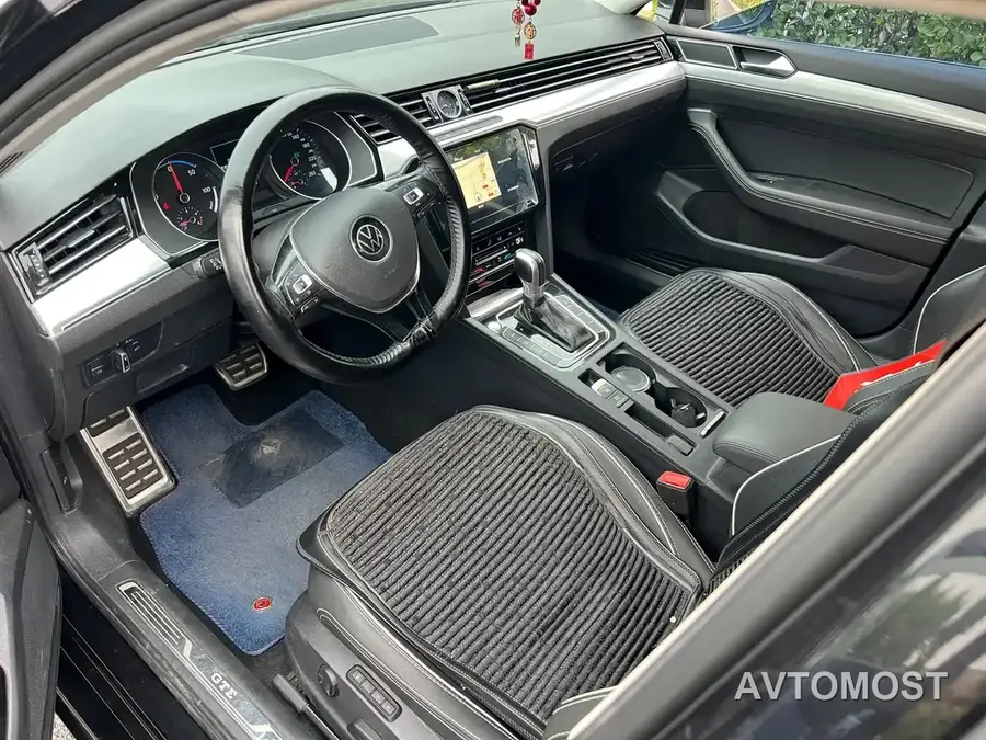 Volkswagen Magotan GTE Plug-in Hybrid 2020 GTE Premium Model