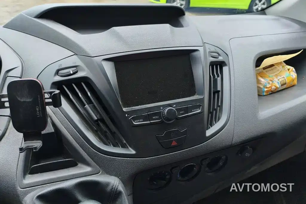 Ford Transit 2019 2.0T Diesel Multi-Purpose Commercial Vehicle Short Wheelbase Low Roof 6-Seater China VI — фото 12