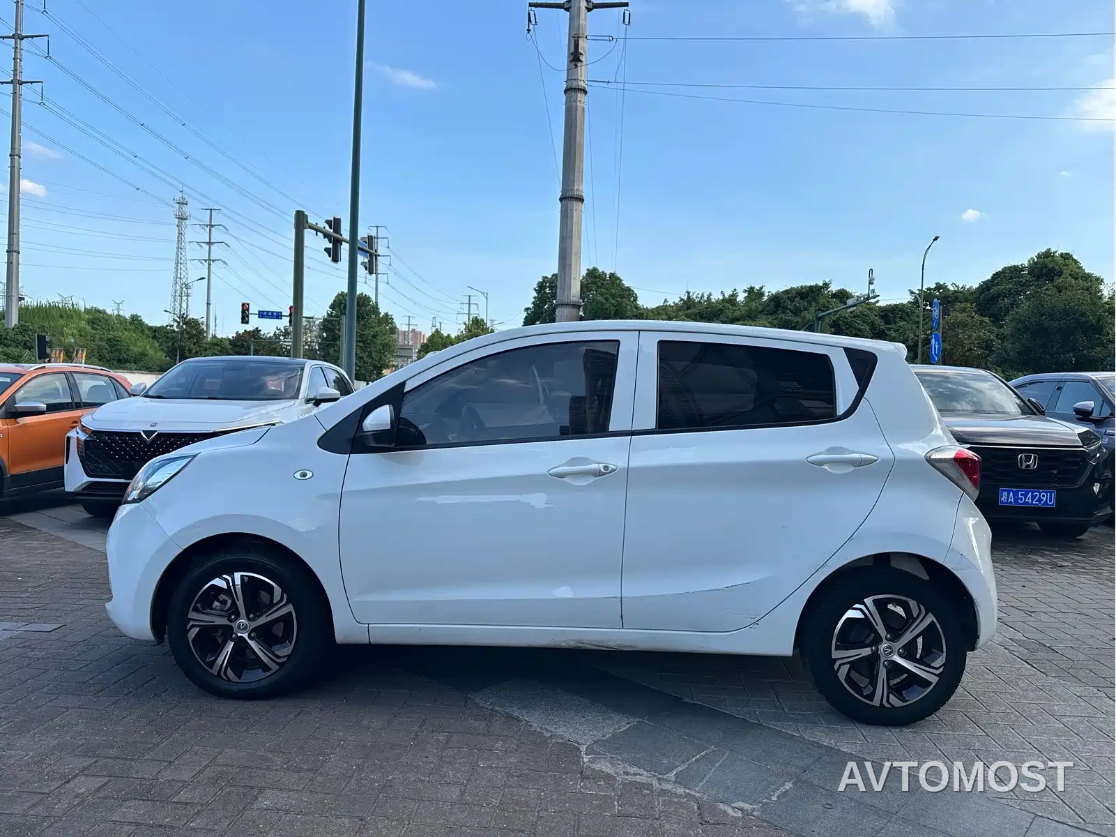 Changan Benben E-Star 2021 National Edition Heartjoy (Quick Charge) LFP (31.18kWh) — фото 4