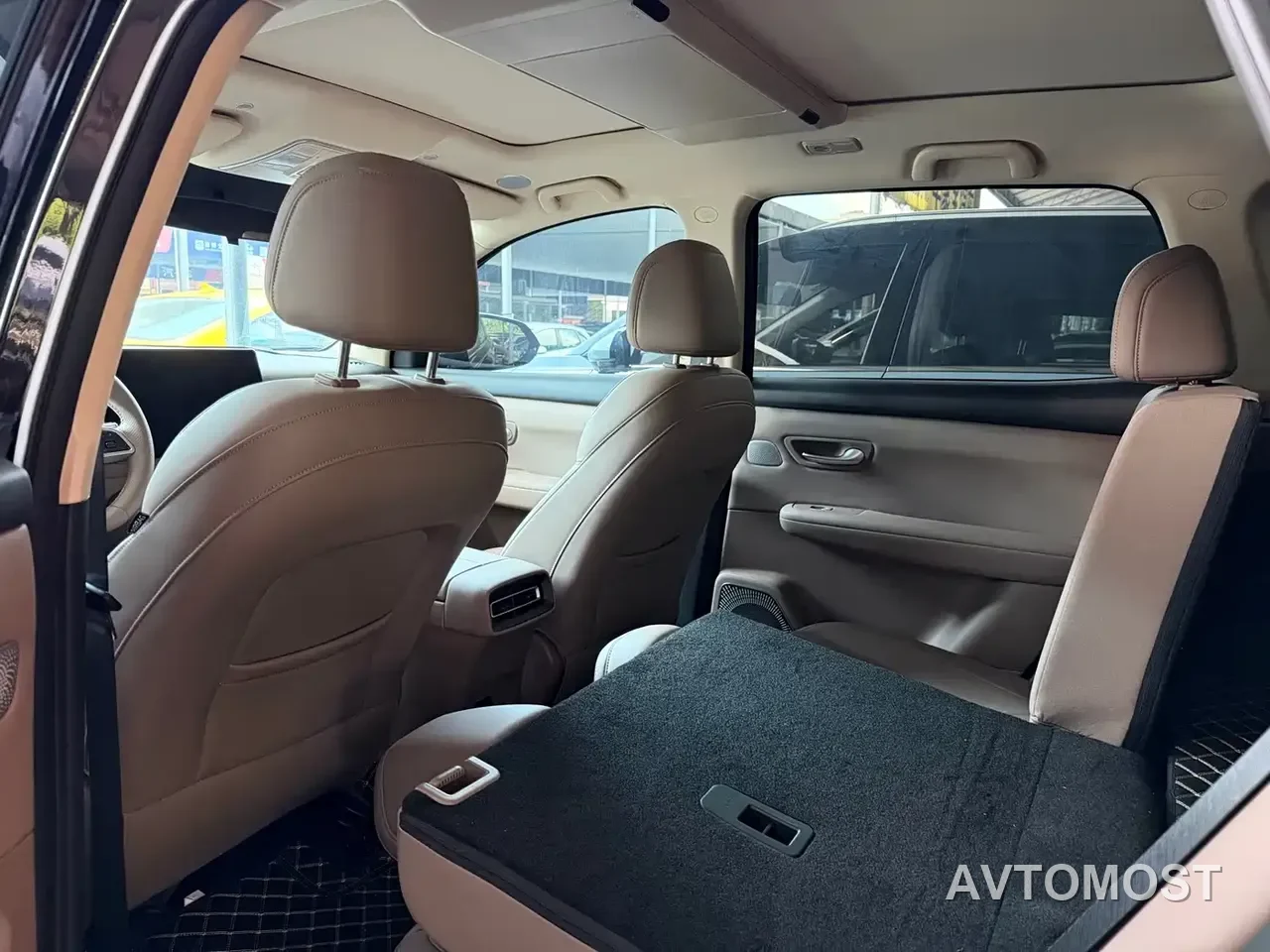 Landian E5 PLUS 2026 Standard Range AWD Performance Ultra — фото 5