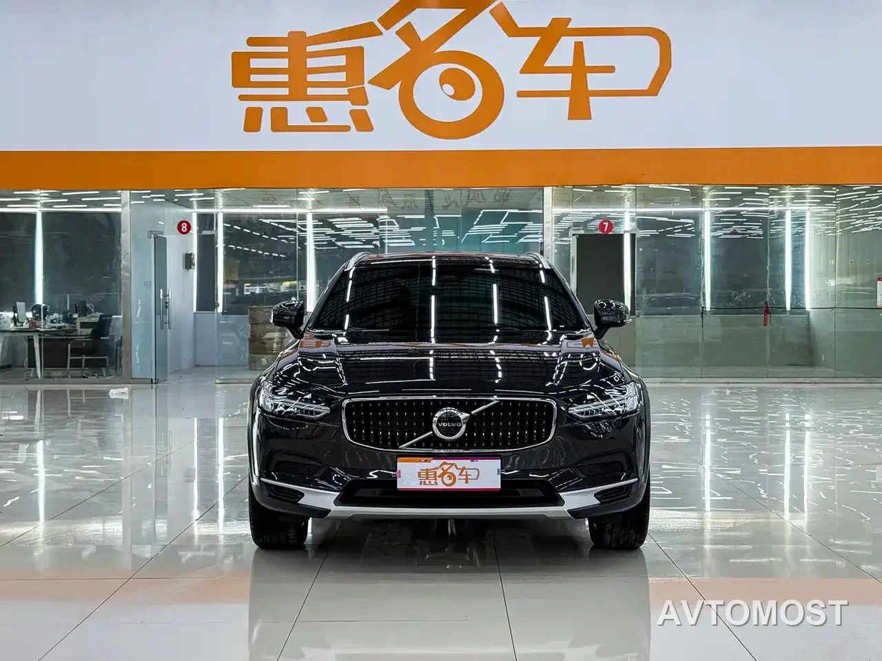 Volvo V90 2025 Cross Country B5 AWD Smart Elite Edition — фото 2