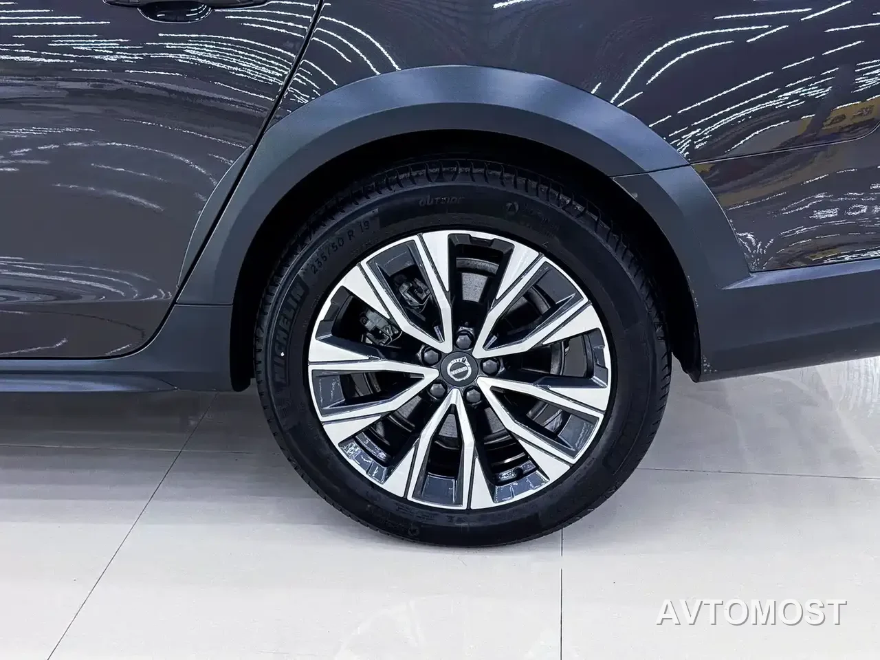 Volvo V90 2025 Cross Country B5 AWD Smart Elite Edition — фото 20