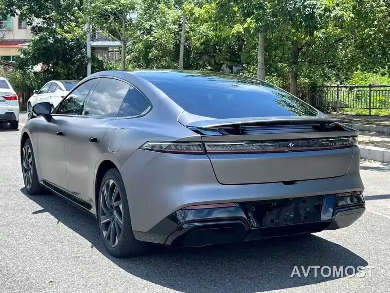 Dongfeng Yipai eπ007 2024 Model 200Pro Range Extender Version — фото 8