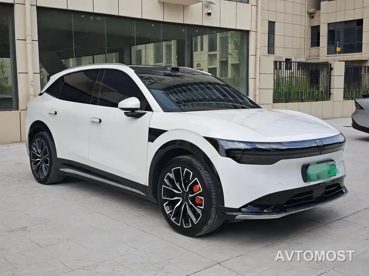 Zeekr 7X 2025 Model 75kWh RWD Smart Driving Edition — фото 2