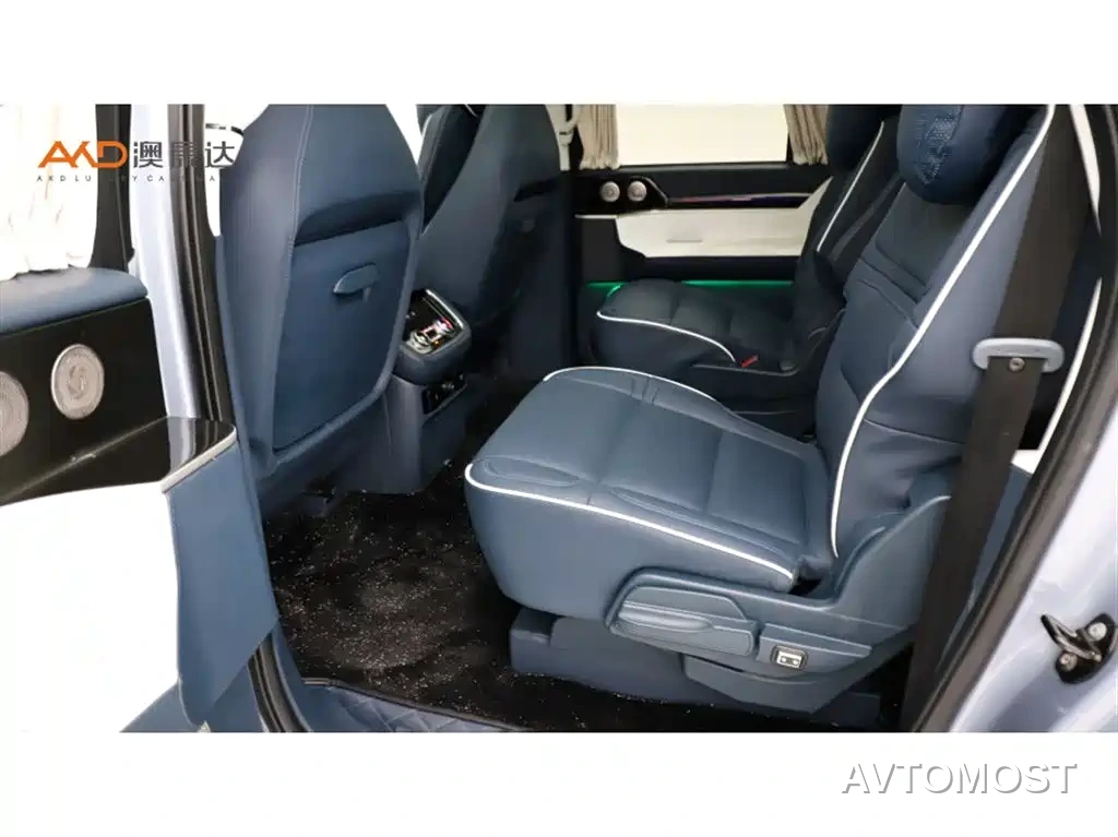 Lincoln Navigator 2020 3.5T Long Wheelbase Presidential Edition — фото 7