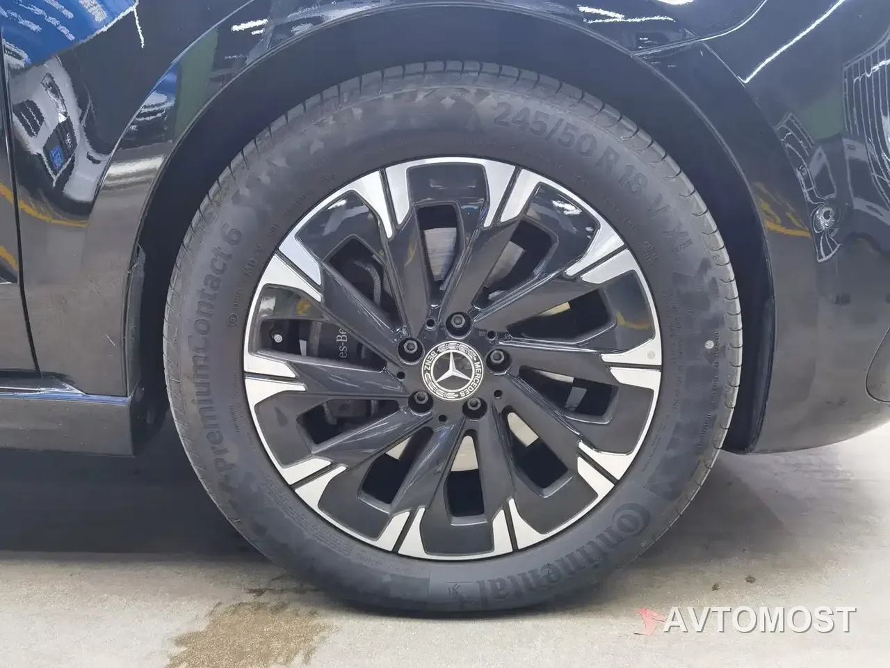 Mercedes-Benz V-Class 2024 V 300 Premium Edition — фото 19