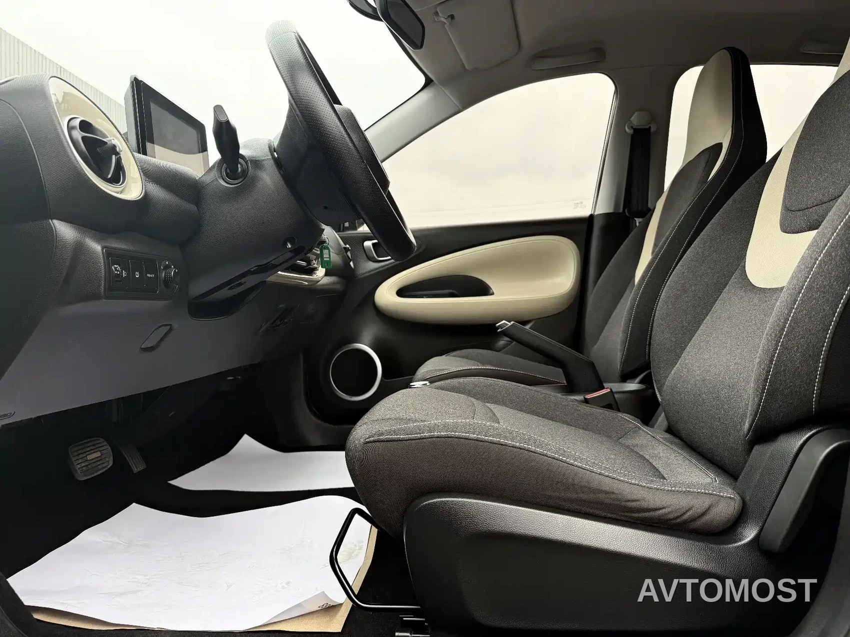 Wuling Bingo 2023 Model 203km Lite Enjoyment Edition — фото 15
