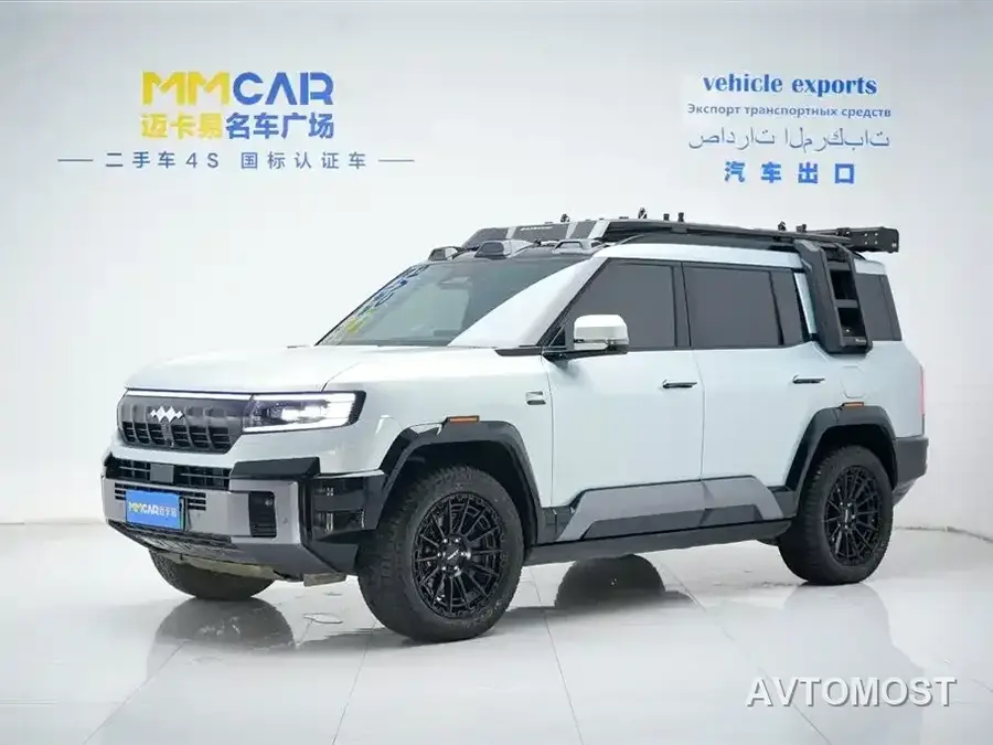 Fang Cheng Bao Leopard 8 2025 Zhiyong Flagship 7-Seater