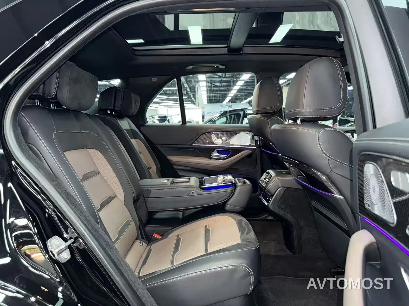 Mercedes-Benz GLE AMG 2020 AMG GLE 63 4MATIC+ — фото 10