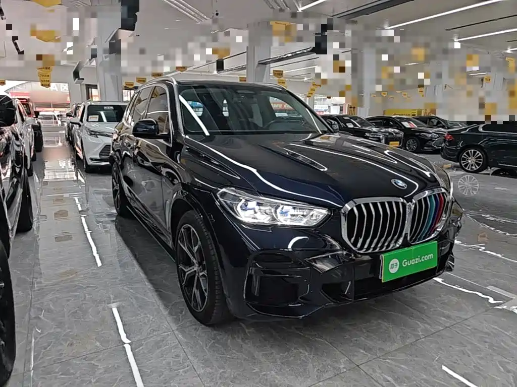 BMW X5 (Import) 2021 Facelift xDrive40i Exclusive M Sport Package — фото 4