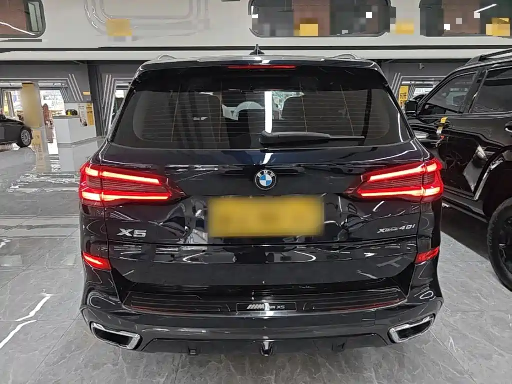 BMW X5 (Import) 2021 Facelift xDrive40i Exclusive M Sport Package — фото 6