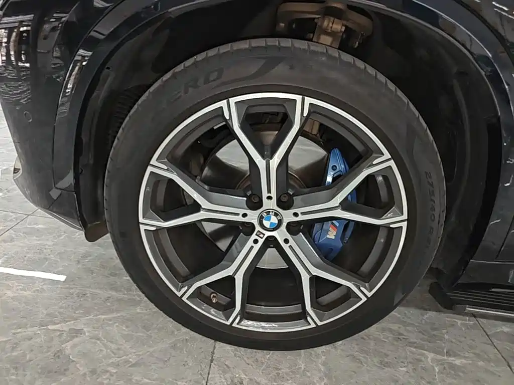 BMW X5 (Import) 2021 Facelift xDrive40i Exclusive M Sport Package — фото 23