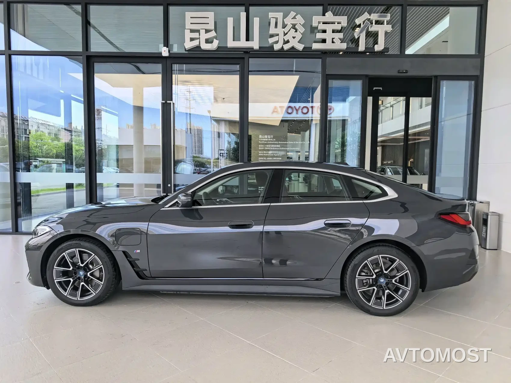 BMW i4 2023 eDrive35 — фото 2
