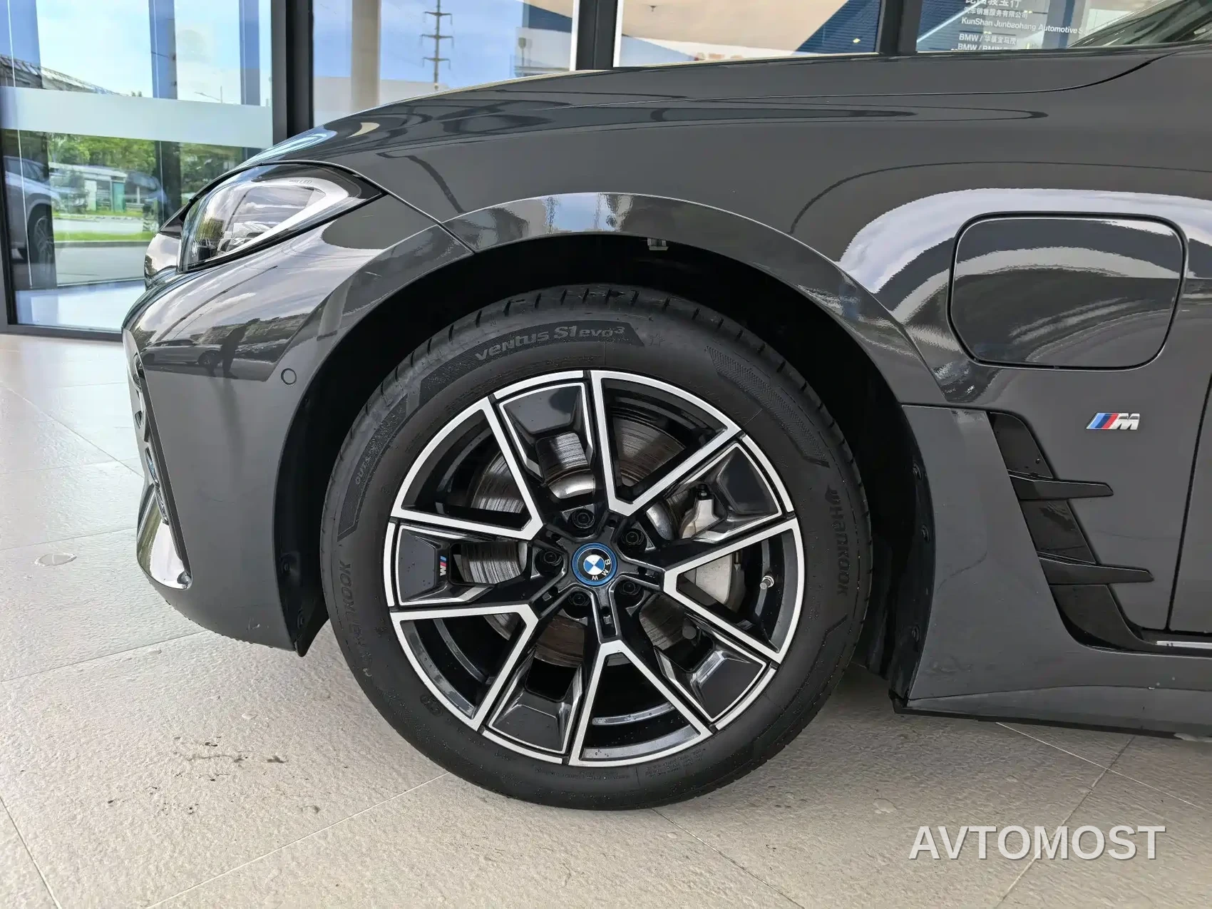 BMW i4 2023 eDrive35 — фото 3