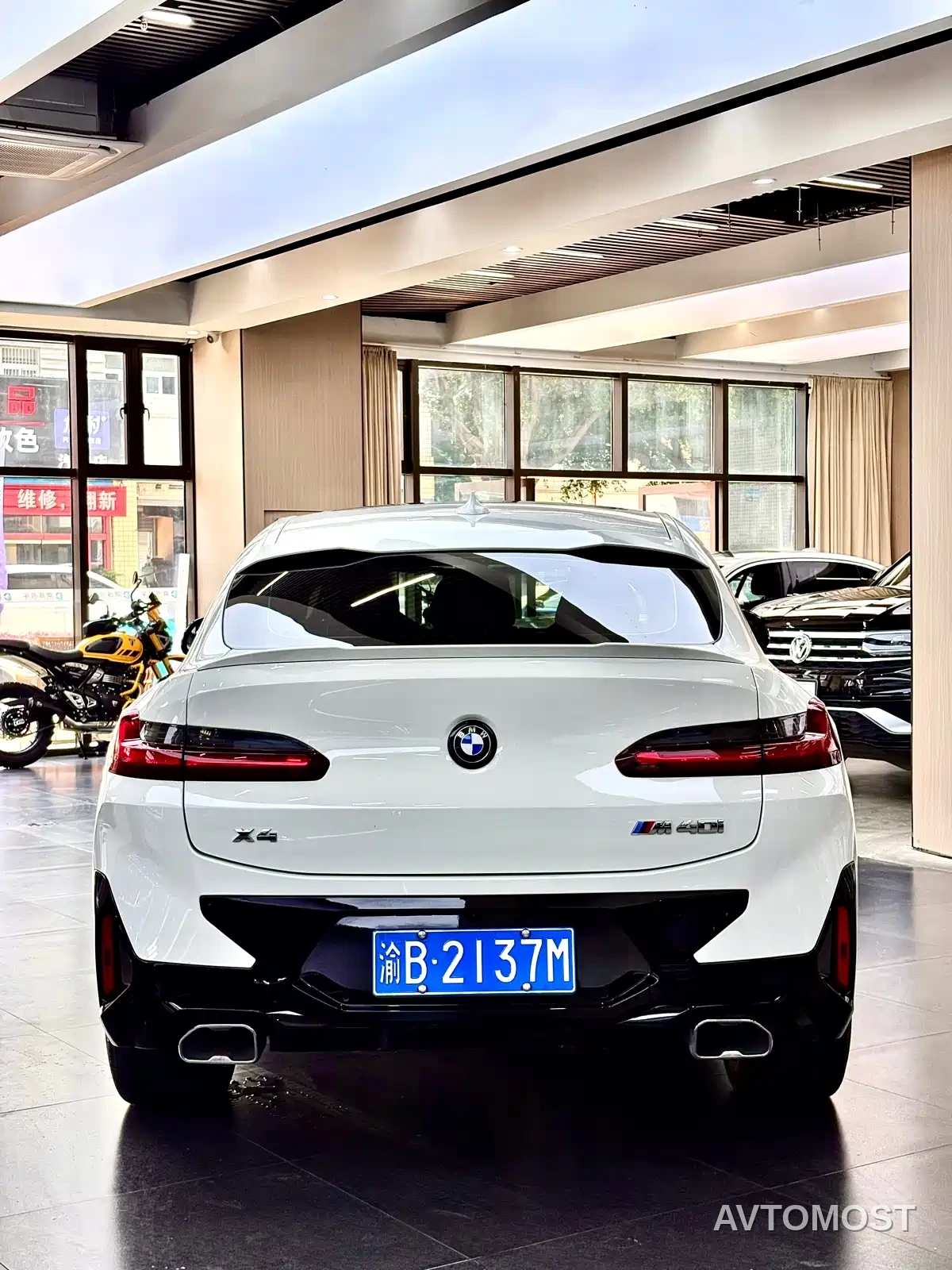 BMW X4 M40i 2022 M40i — фото 8