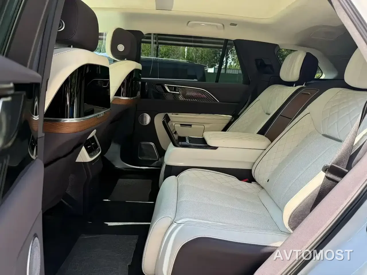 Hongqi E-HS9 2021 510km Flagship Edition 4-seater — фото 5