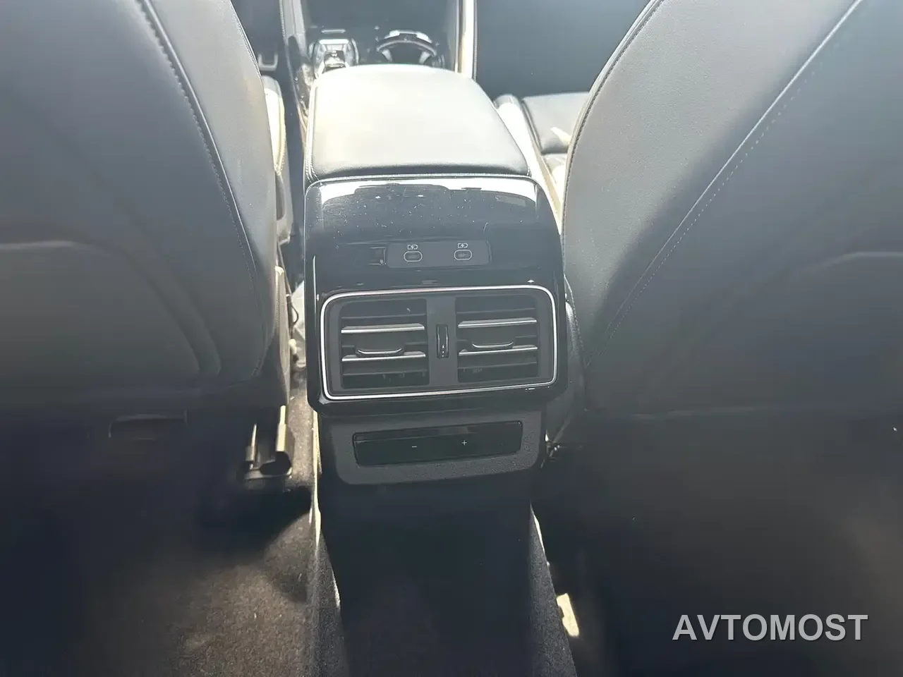 Audi Q5L 2026 Luxury Sport 150kW — фото 11