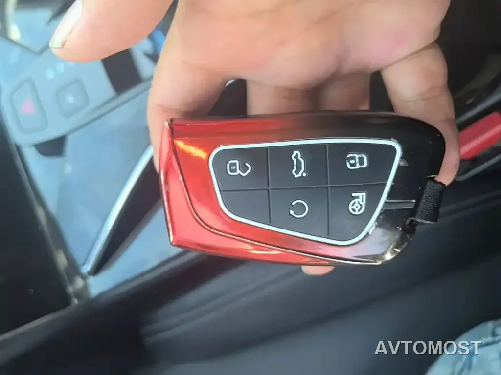 Dongfeng Aeolus Haohan 2023 DH-i 1.5T Luxury Edition — фото 22
