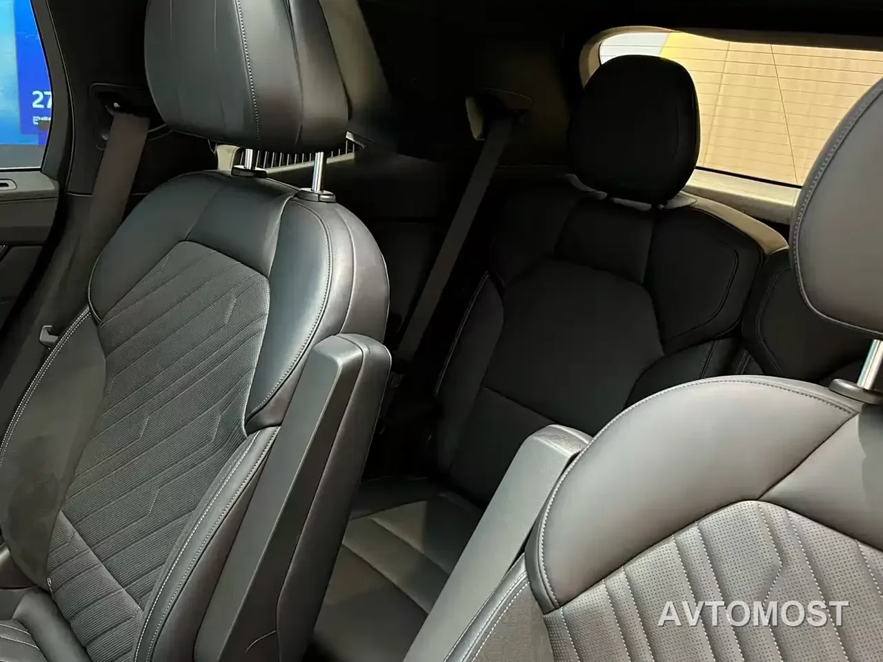 Lynk & Co 09 2021 2.0T Halo 6-Seater — фото 18