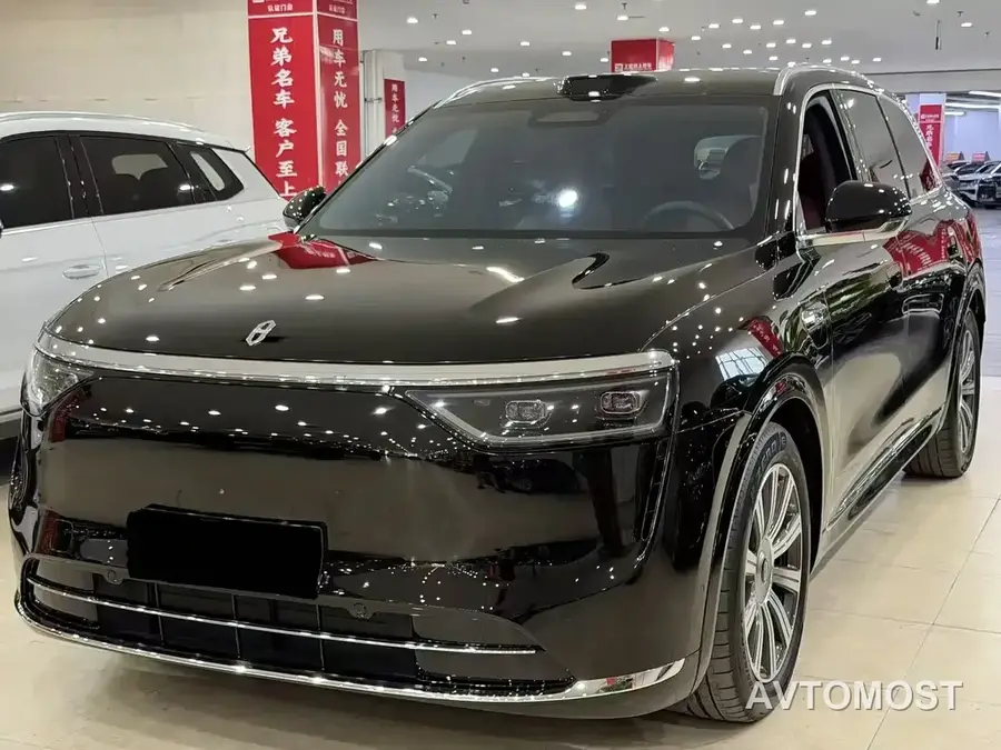 AITO M8 2025 Range Extender Max+ Edition 53.4kWh 5-seater
