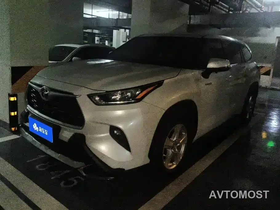 Toyota Highlander 2022 Dual Engine 2.5L AWD Elite 7-Seater — фото 1