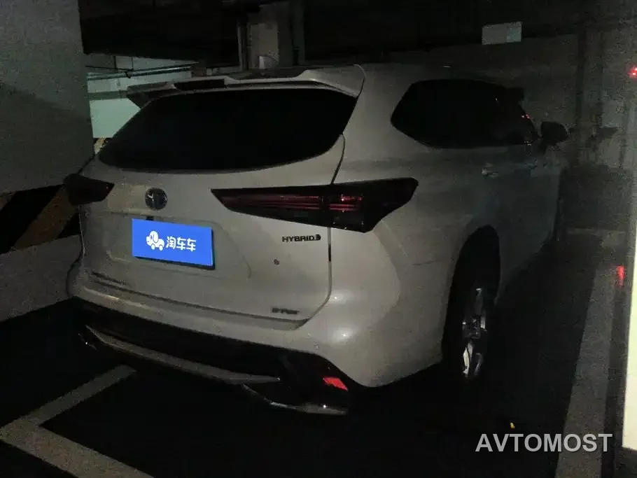 Toyota Highlander 2022 Dual Engine 2.5L AWD Elite 7-Seater — фото 8