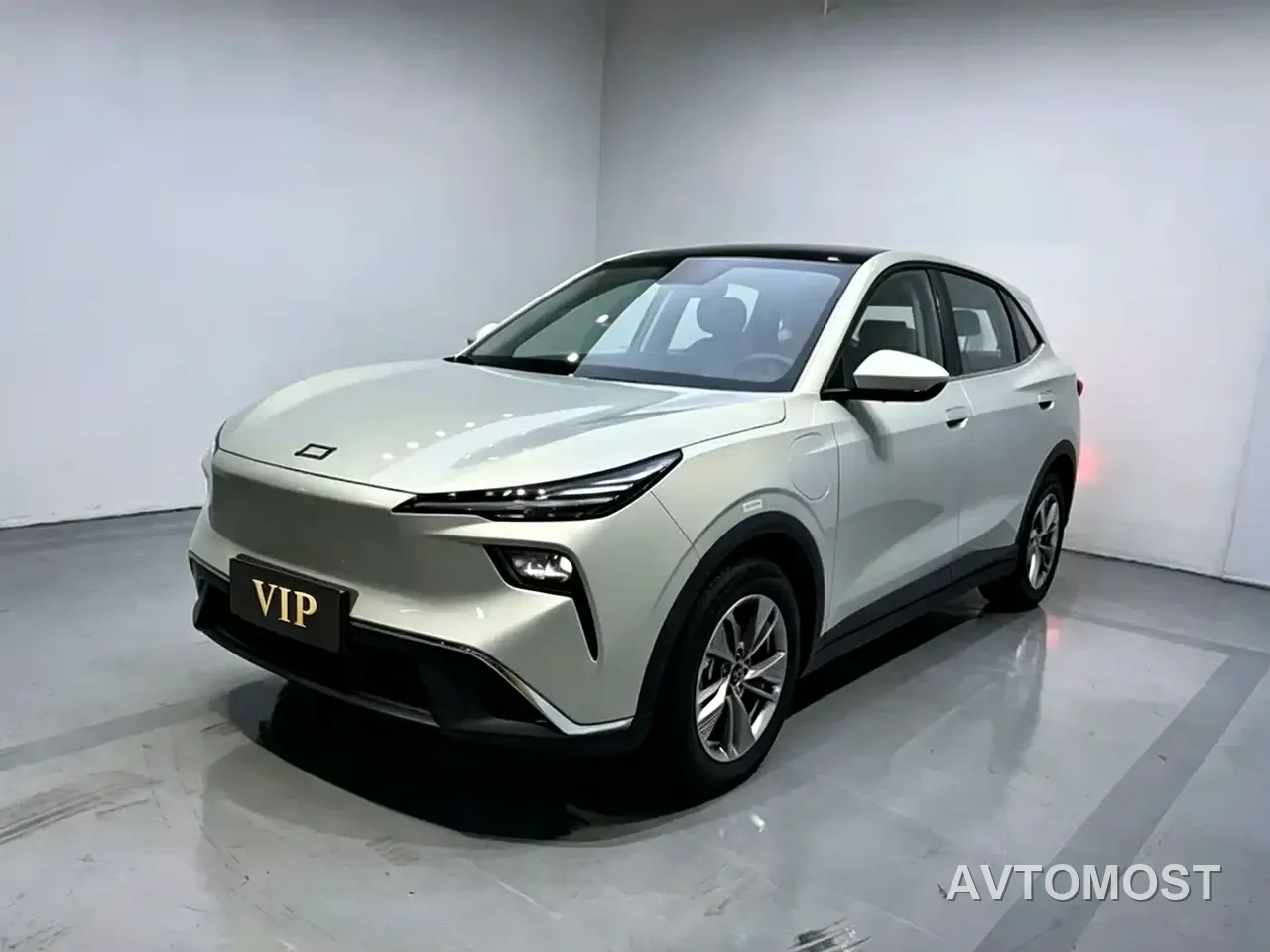 Besturn Yueyi 03 2025 Model 565km Leisure Edition — фото 6