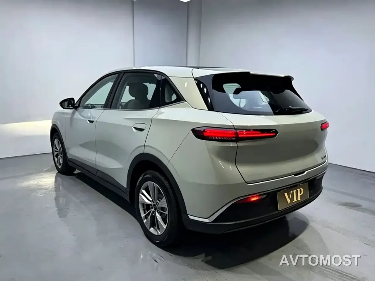 Besturn Yueyi 03 2025 Model 565km Leisure Edition — фото 7