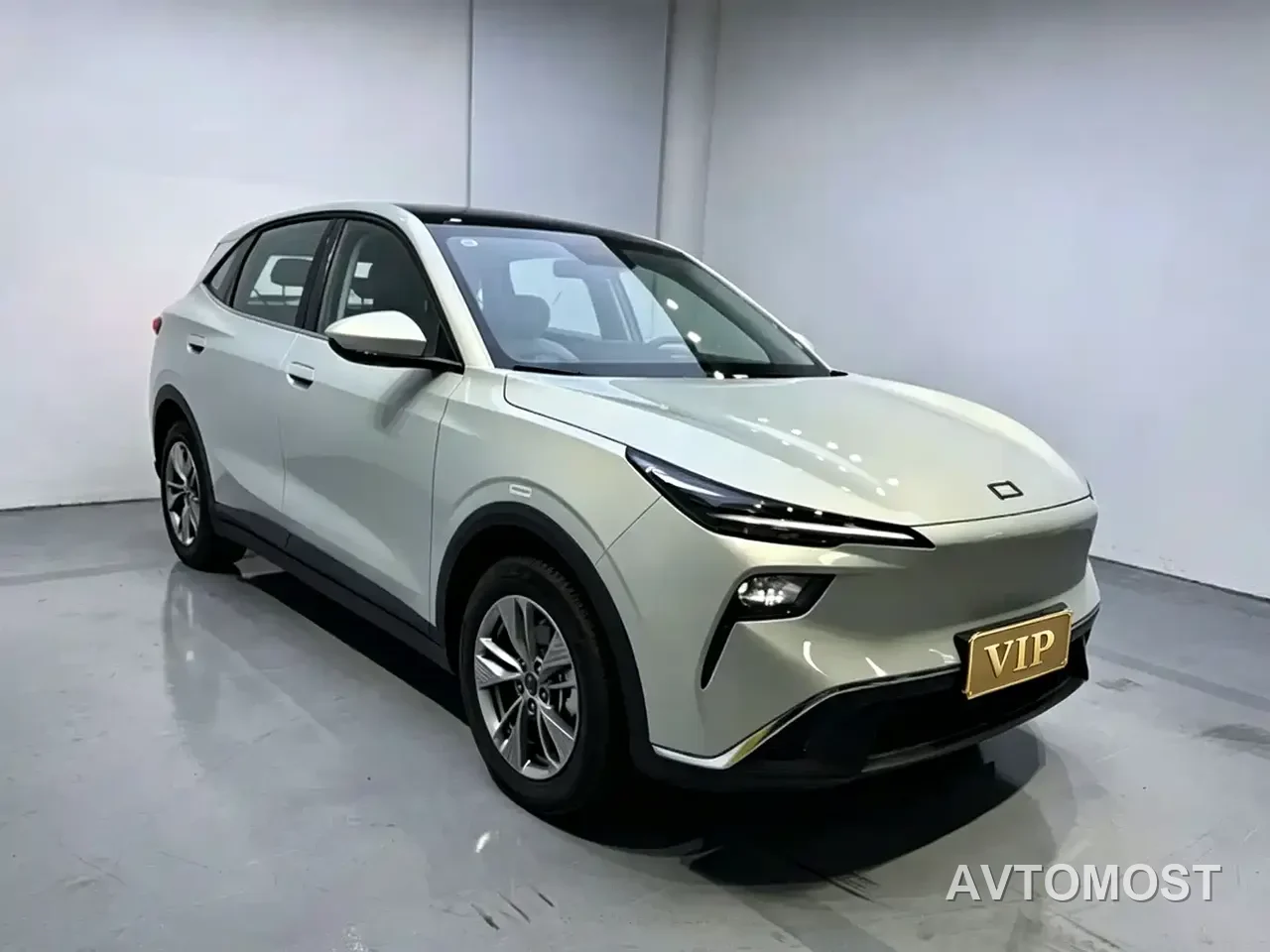 Besturn Yueyi 03 2025 Model 565km Leisure Edition — фото 8