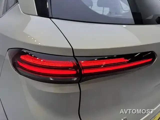 Besturn Yueyi 03 2025 Model 565km Leisure Edition — фото 13