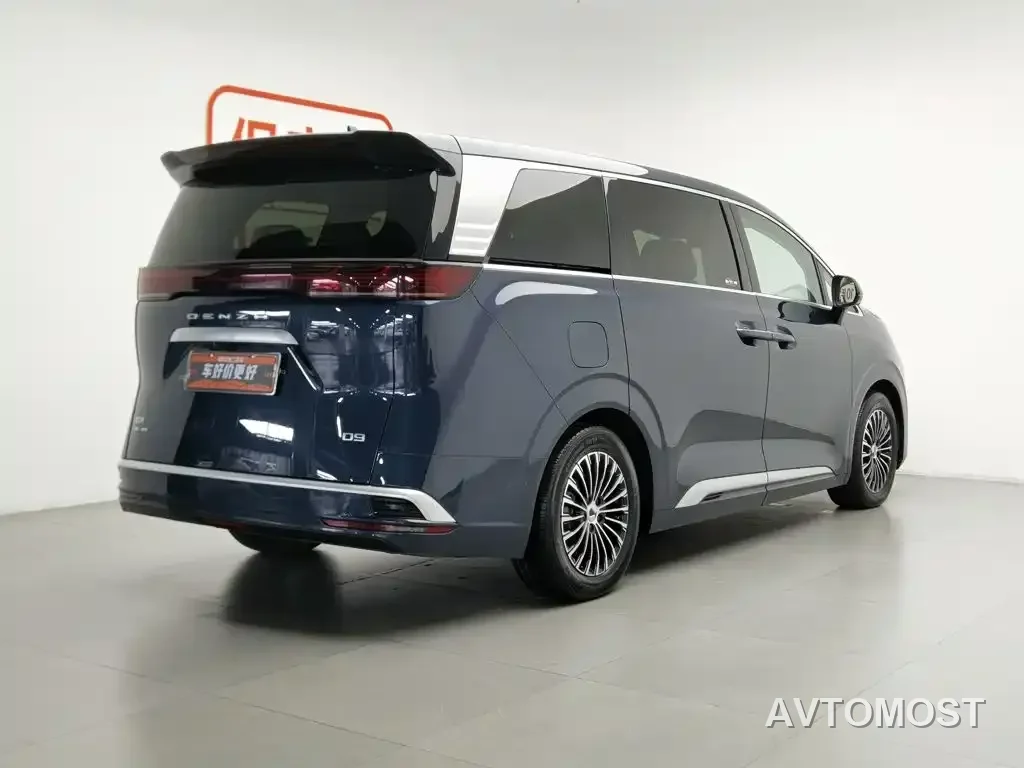 Denza D9 2022 DM-i 970 All-Wheel Drive Honor Edition — фото 1