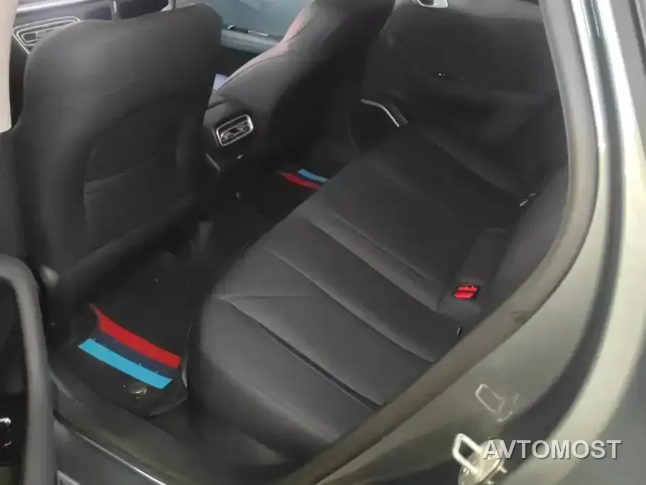 Geely Galaxy Stellar 6 2025 60km Voyager Edition — фото 10