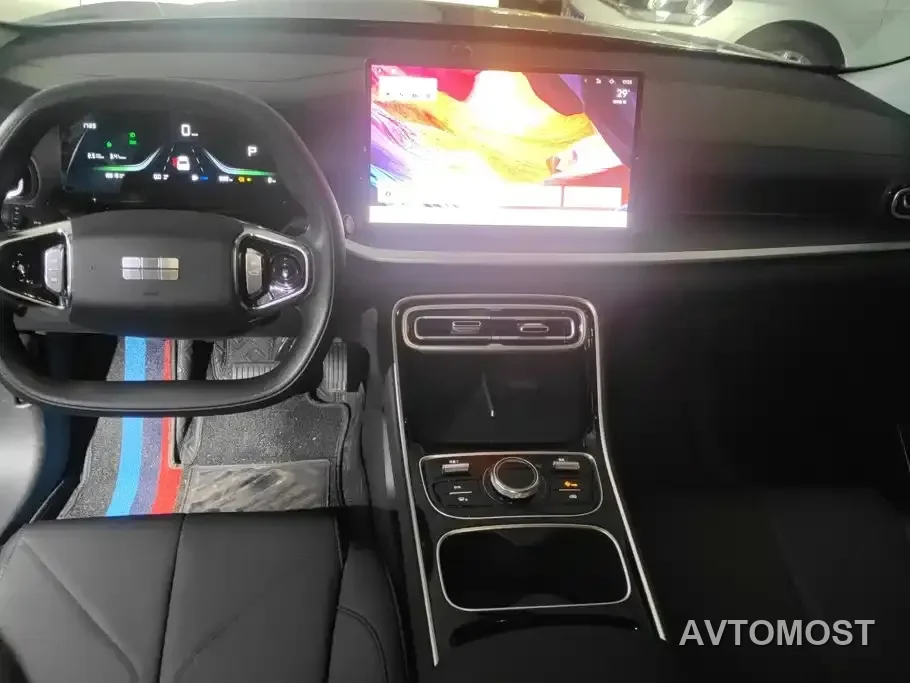 Geely Galaxy Stellar 6 2025 60km Voyager Edition — фото 11