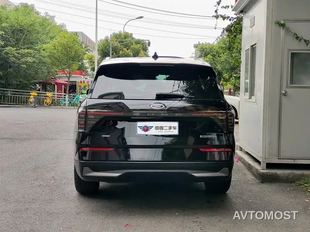 Ford Edge 2023 Edge L 2.0T EcoBoost E Hybrid FWD 7-Seater Luxury — фото 5