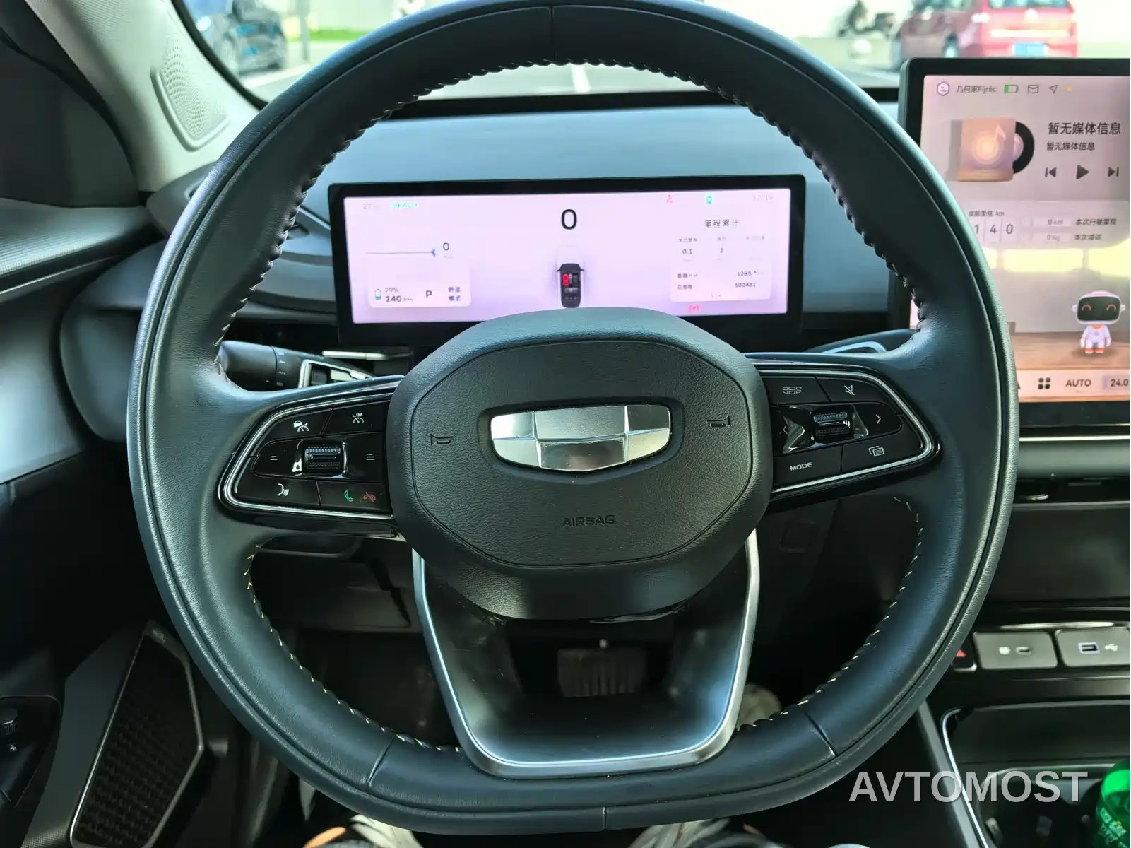 Geely Geometry G6 2024 500KM Premium — фото 15