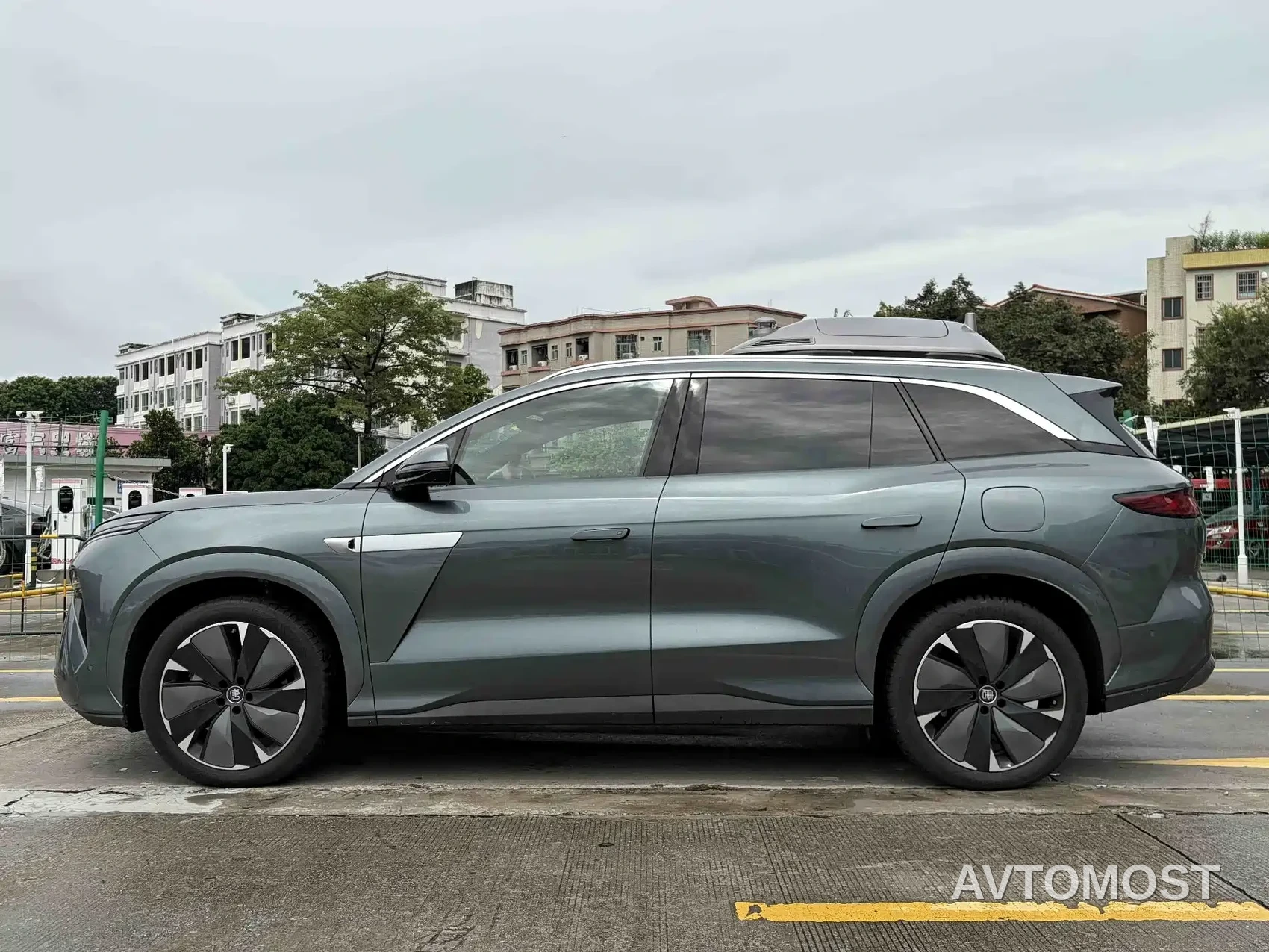 BYD Tang L 2025 DM 175KM Drone Player Edition — фото 7
