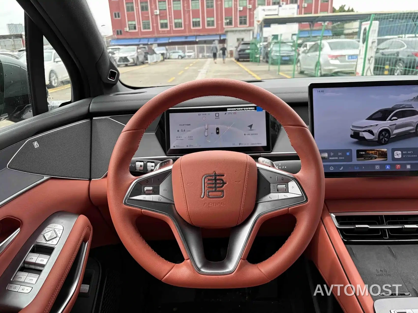 BYD Tang L 2025 DM 175KM Drone Player Edition — фото 11