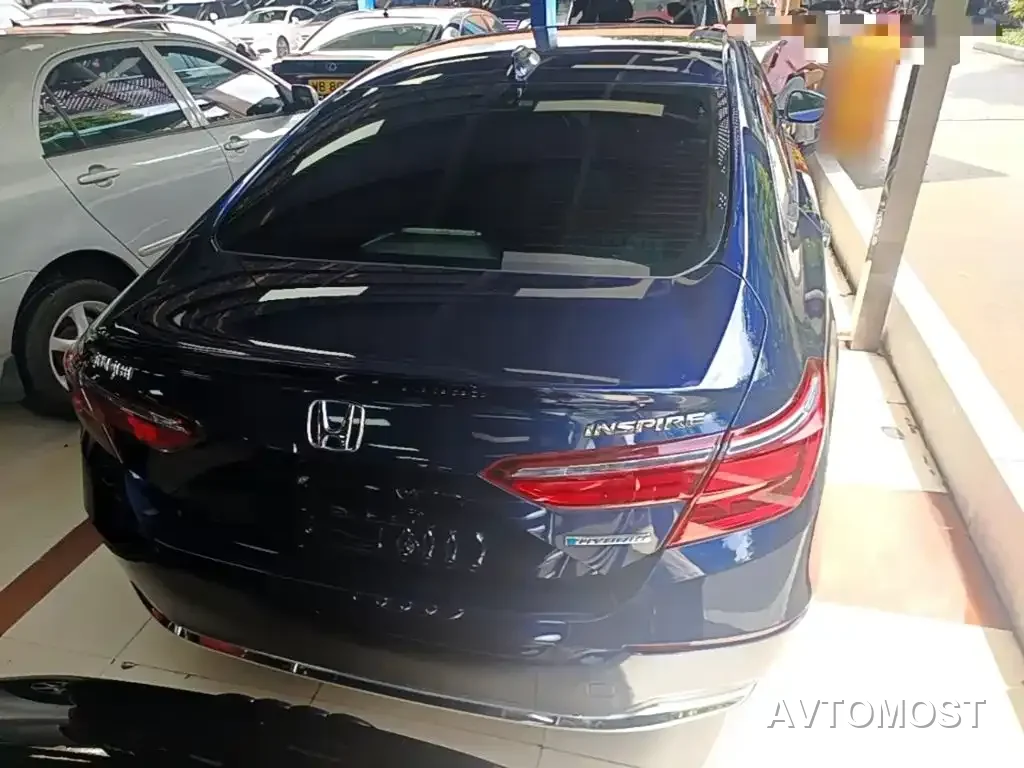 Honda Inspire 2019 Sharp Hybrid 2.0L Pure Elegance China VI — фото 6