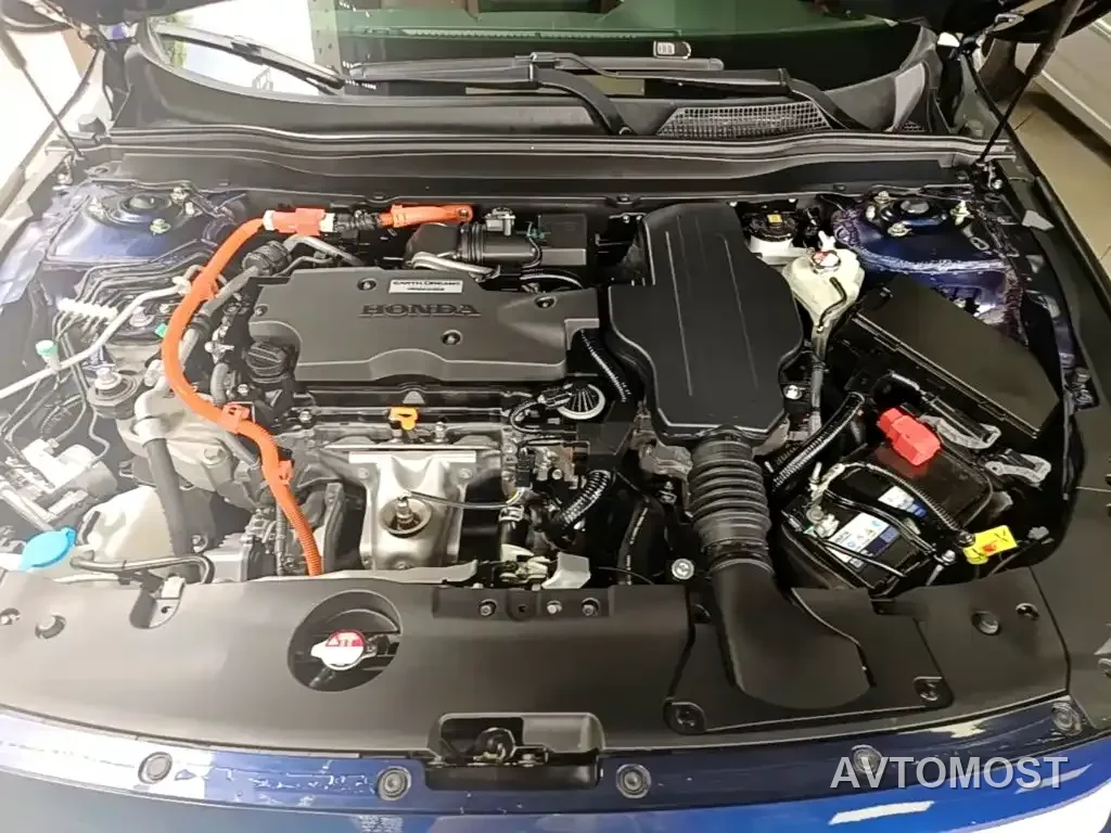 Honda Inspire 2019 Sharp Hybrid 2.0L Pure Elegance China VI — фото 19