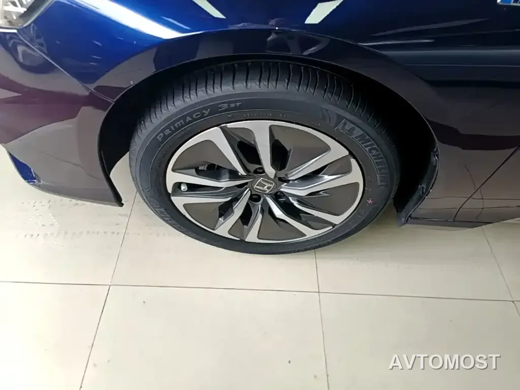 Honda Inspire 2019 Sharp Hybrid 2.0L Pure Elegance China VI — фото 22