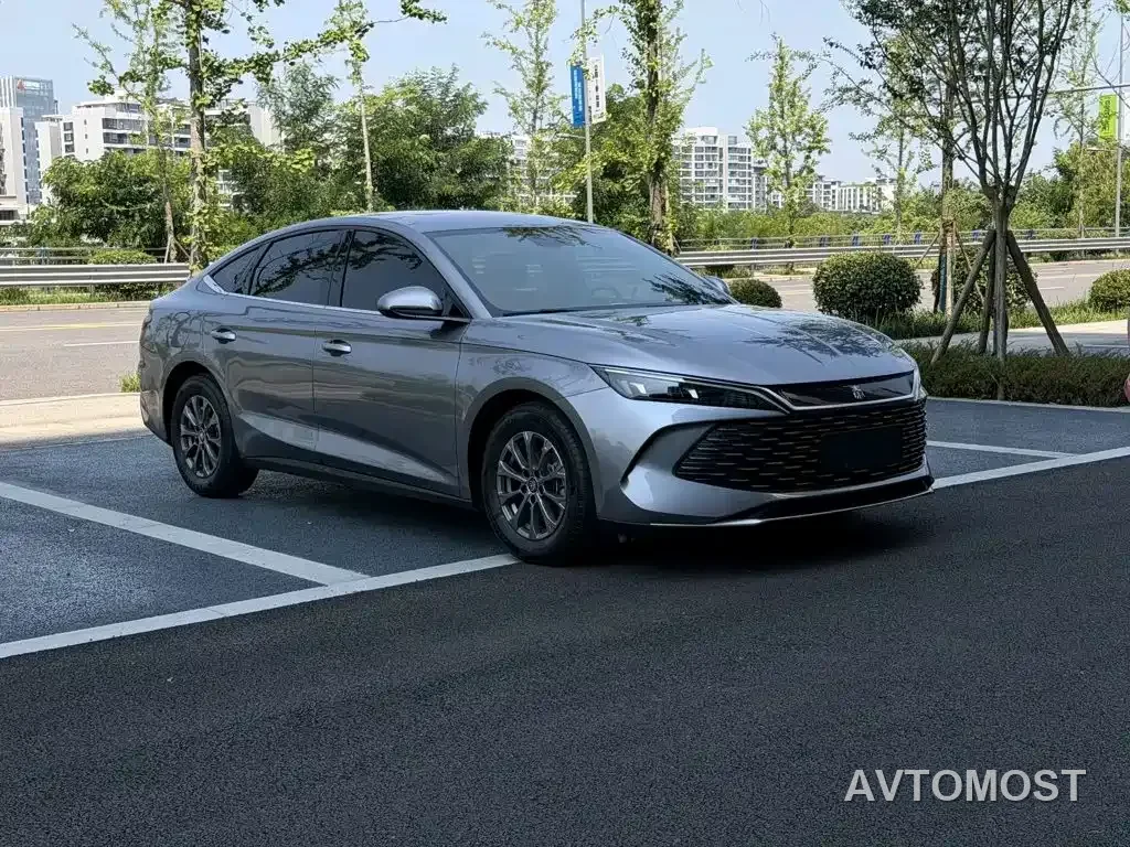 BYD Qin L 2024 DM-i 80KM Leading Edition — фото 4