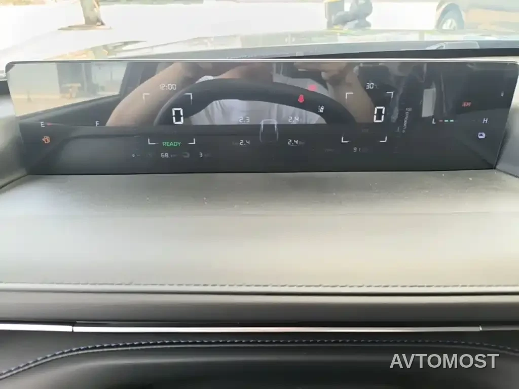 Changan Eado PHEV 2025 Smart New Blue Whale 145KM Battleship Edition — фото 8