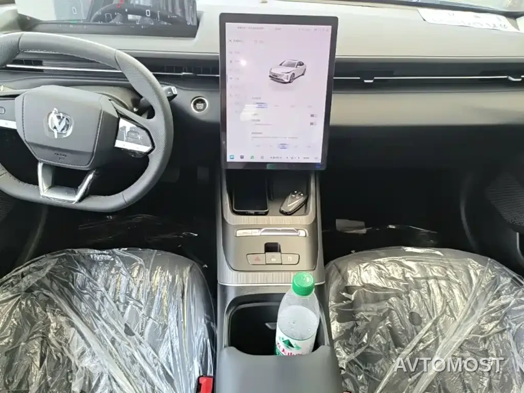 Changan Eado PHEV 2025 Smart New Blue Whale 145KM Battleship Edition — фото 9