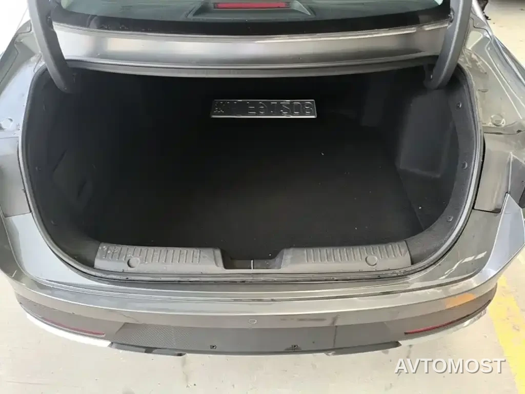 Changan Eado PHEV 2025 Smart New Blue Whale 145KM Battleship Edition — фото 12