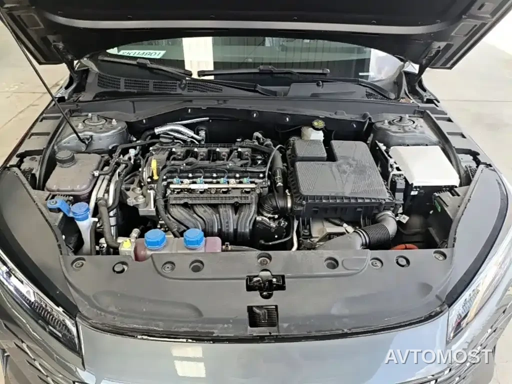 Changan Eado PHEV 2025 Smart New Blue Whale 145KM Battleship Edition — фото 13